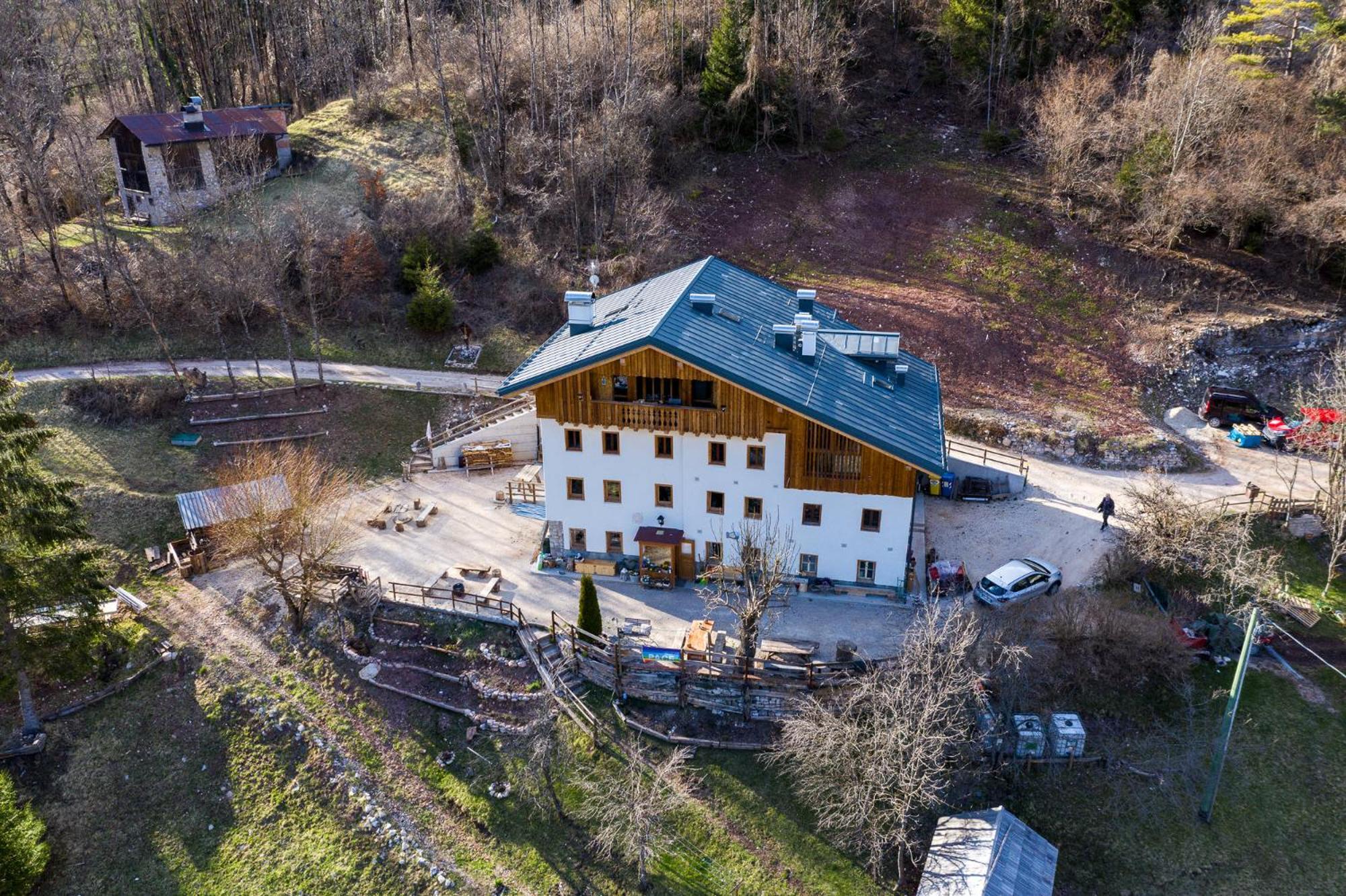 Agriturismo Borgo Damos Villa Valle di Cadore Exterior photo