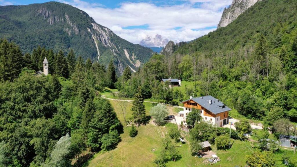 Agriturismo Borgo Damos Villa Valle di Cadore Exterior photo